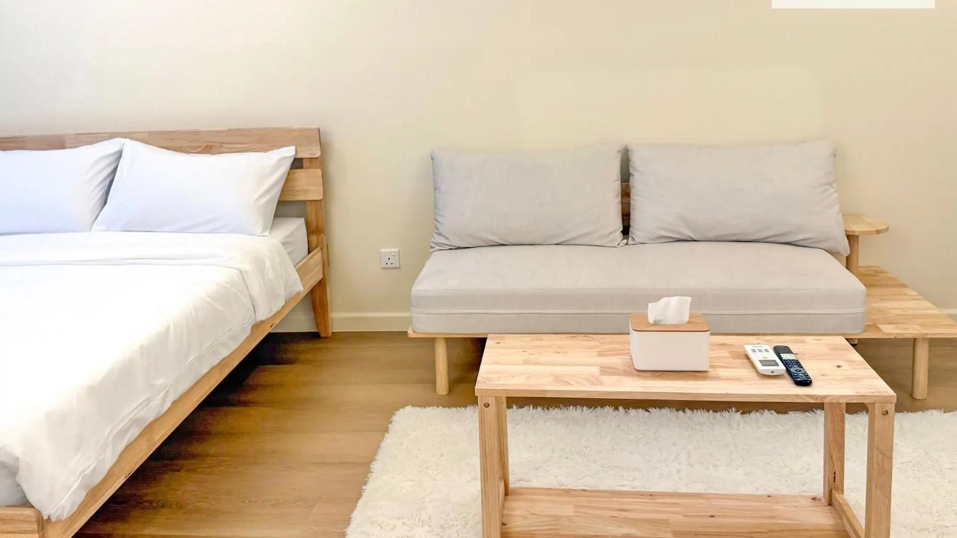 Apartment Ferienwohnung Klcc View & Netflix & Walk To Lrt & Sunway Putra Kuala Lumpur
