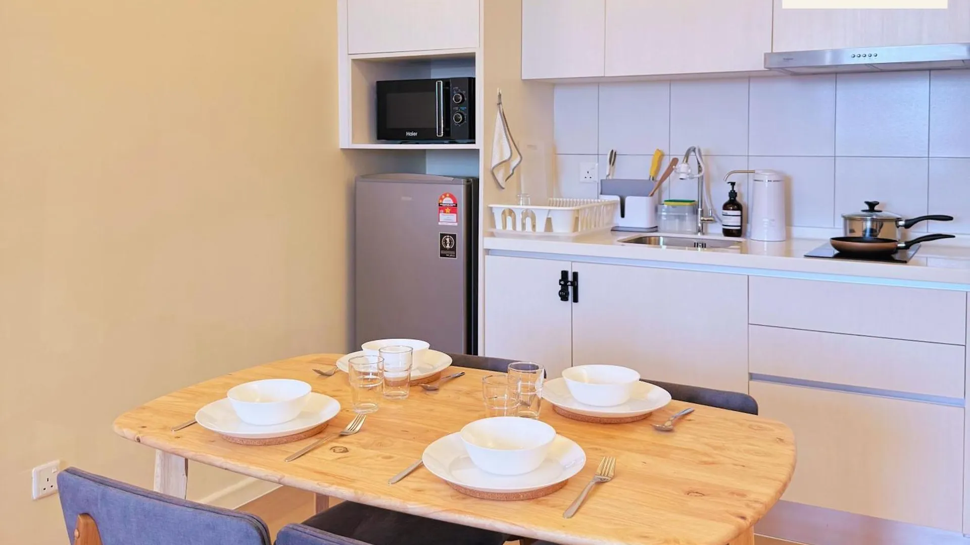 Appartamento Klcc View & Netflix & Walk To Lrt & Sunway Putra Kuala Lumpur